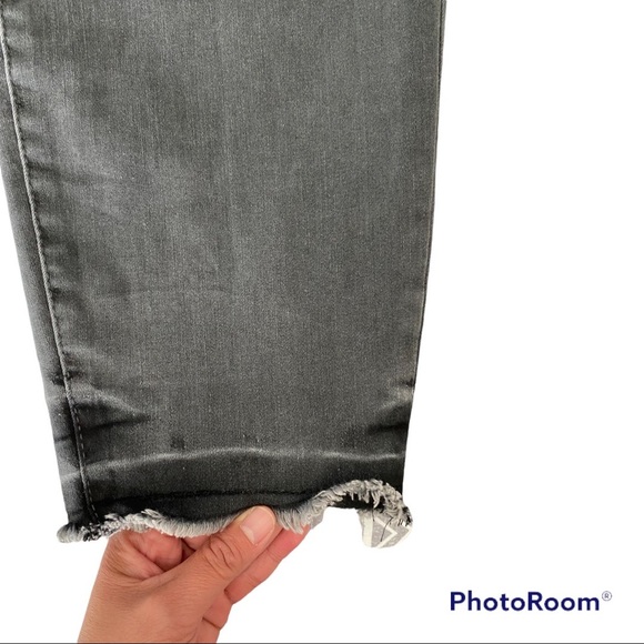 GOOD AMERICAN Jeans, Raw Hem Crop Skinny Jeans, size 20 - Picture 11 of 11